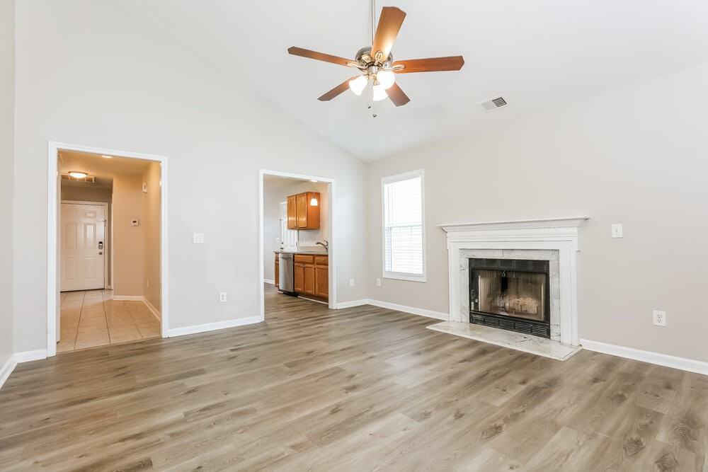 4009 Scofield Dr - Photo 6 of 16