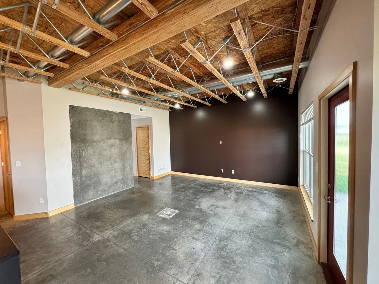 100 Silo Pl - Photo 5 of 12