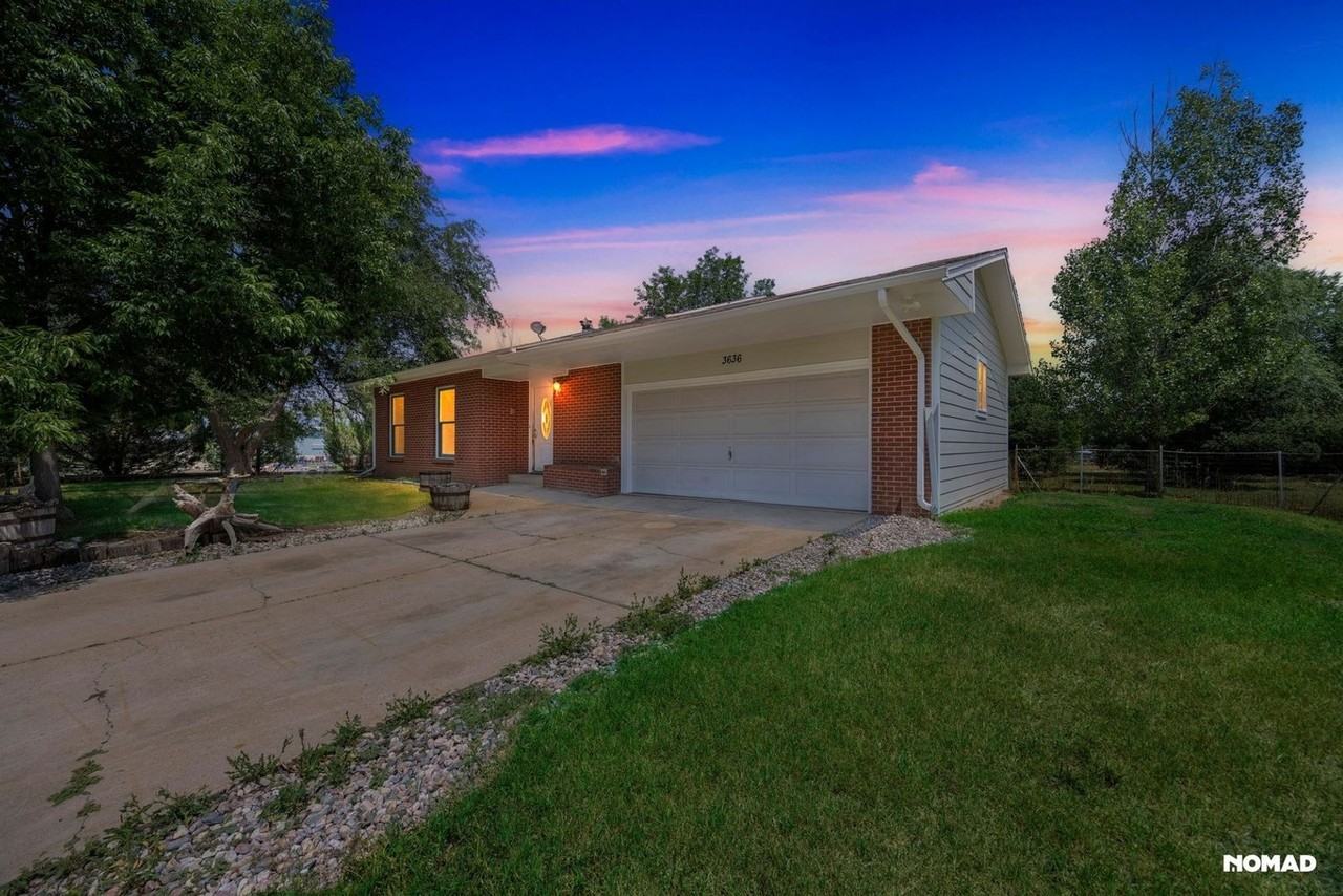 3636 Royal Dr - Photo 2 of 30