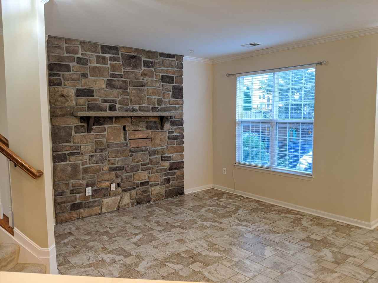 105 Leather Fern Way - Photo 4 of 35