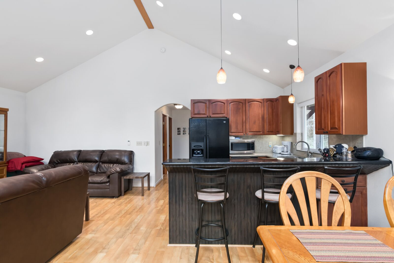 35126 Water Front Way - Photo 5 of 11