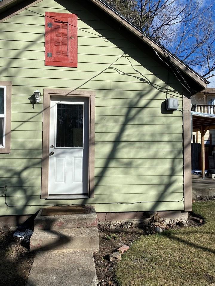 2001 1/2 N Fir St - Photo 2 of 11