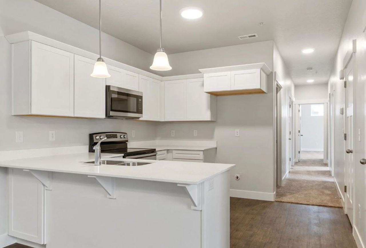 3663 W 1480 N #J303 - Photo 7 of 9