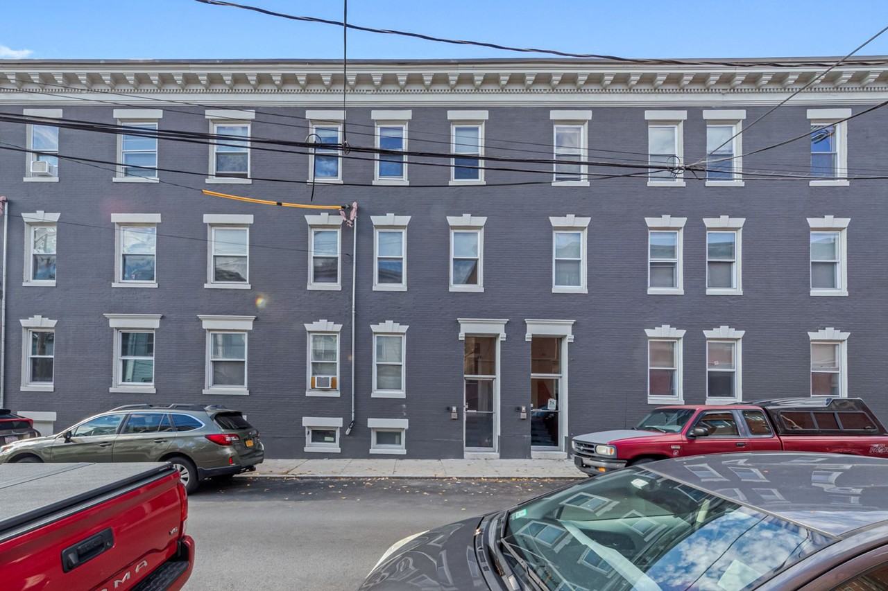 45 Brackett Street - Photo 7 of 30