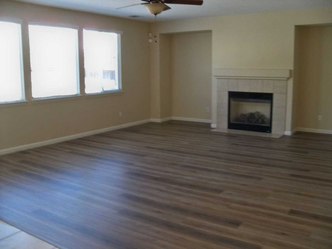 2801 Amir Dr - Photo 5 of 16