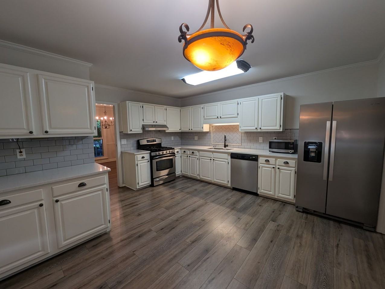 10139 Sardis Oaks Rd - Photo 2 of 18