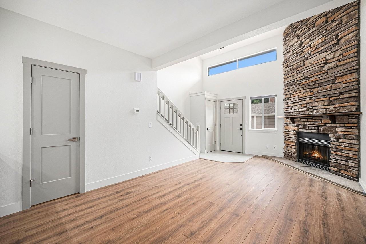 8116 Gray Ct #482 - Photo 3 of 23