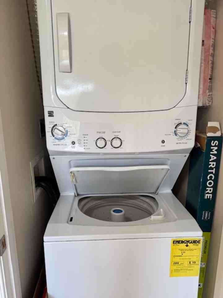 9 Bristol Lane - Photo 7 of 22