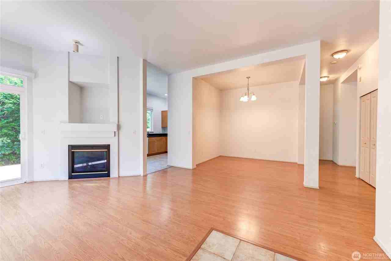 4439 248th Ln Se #4439 - Photo 7 of 29