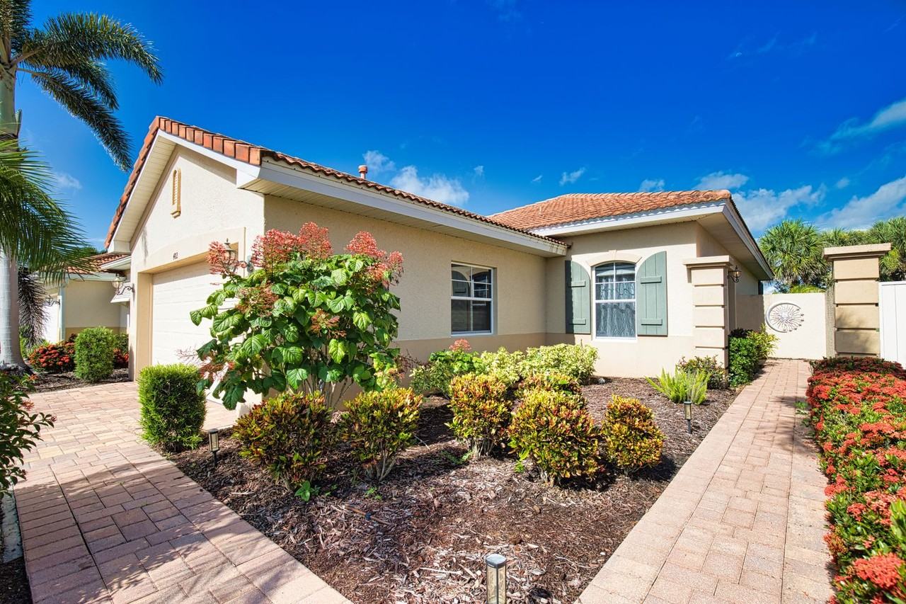 482 Montelluna Dr - Photo 3 of 27