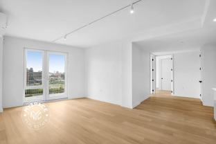 79 Quay St #1008 - Photo 1 of 1