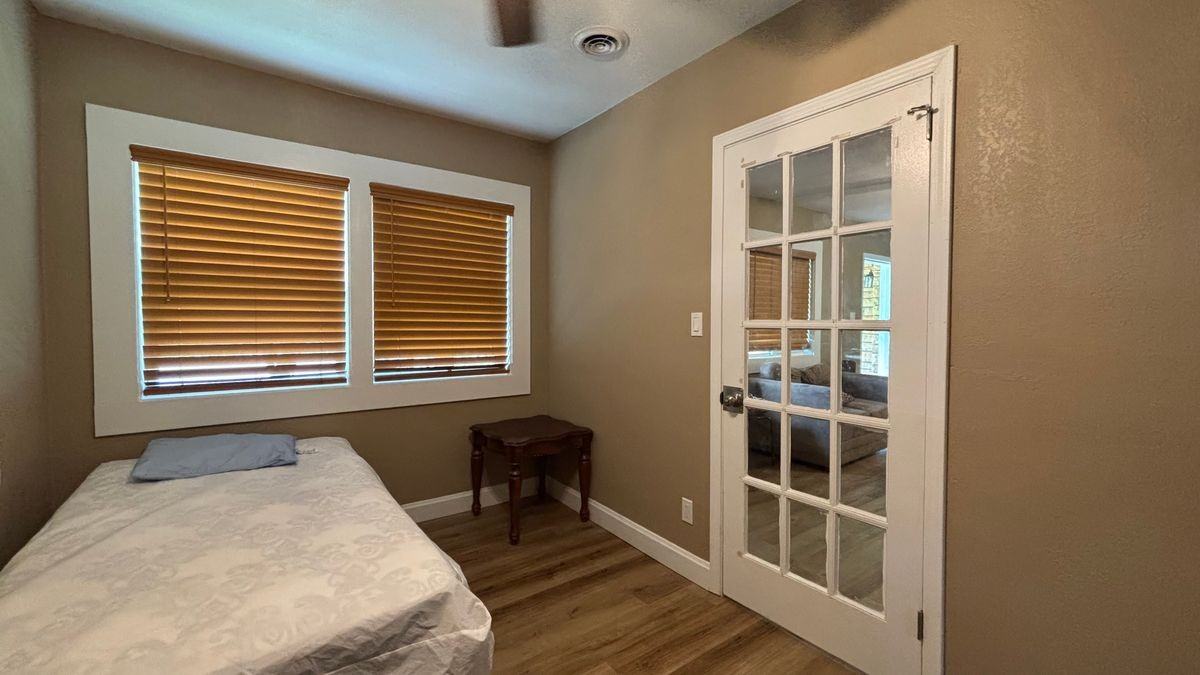 626 W Main St - Photo 6 of 19