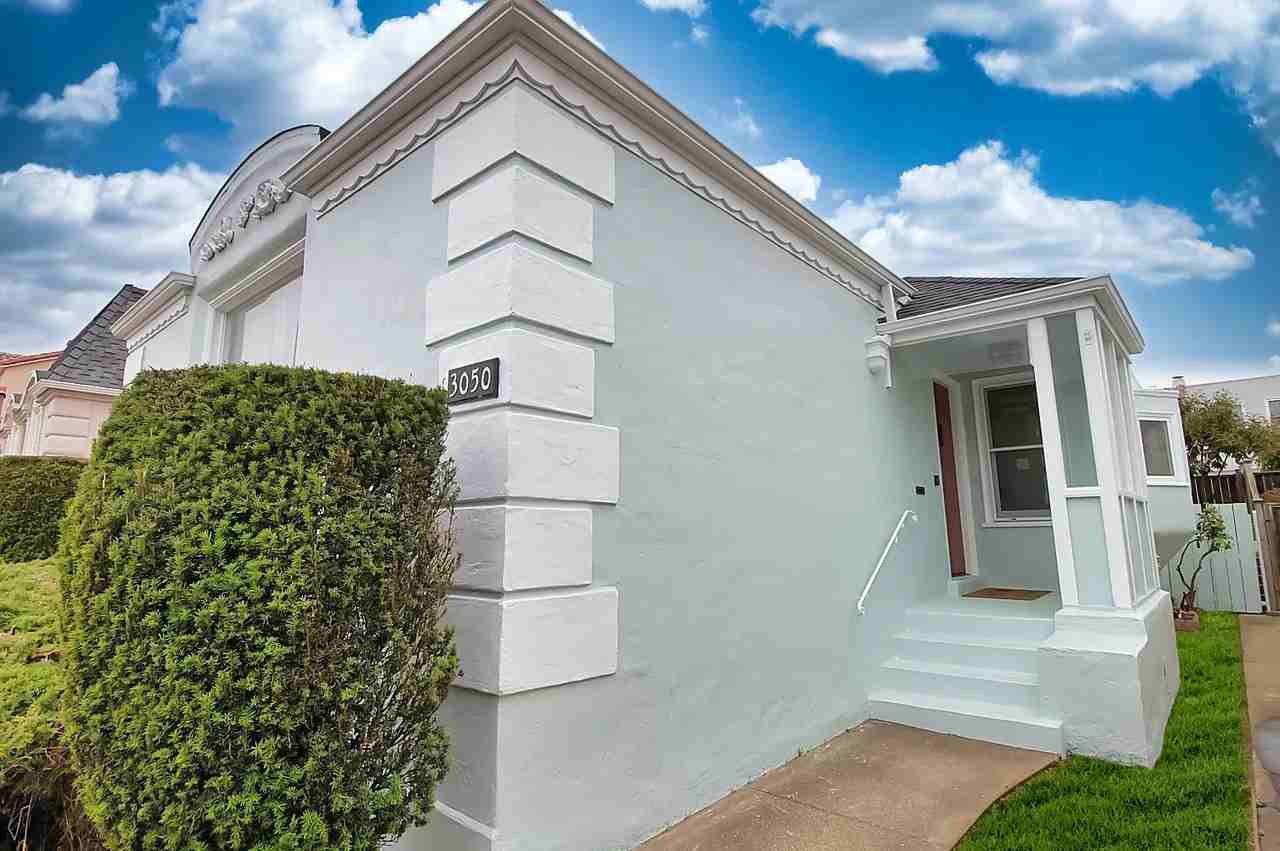 3050 25th Ave - Photo 2 of 41