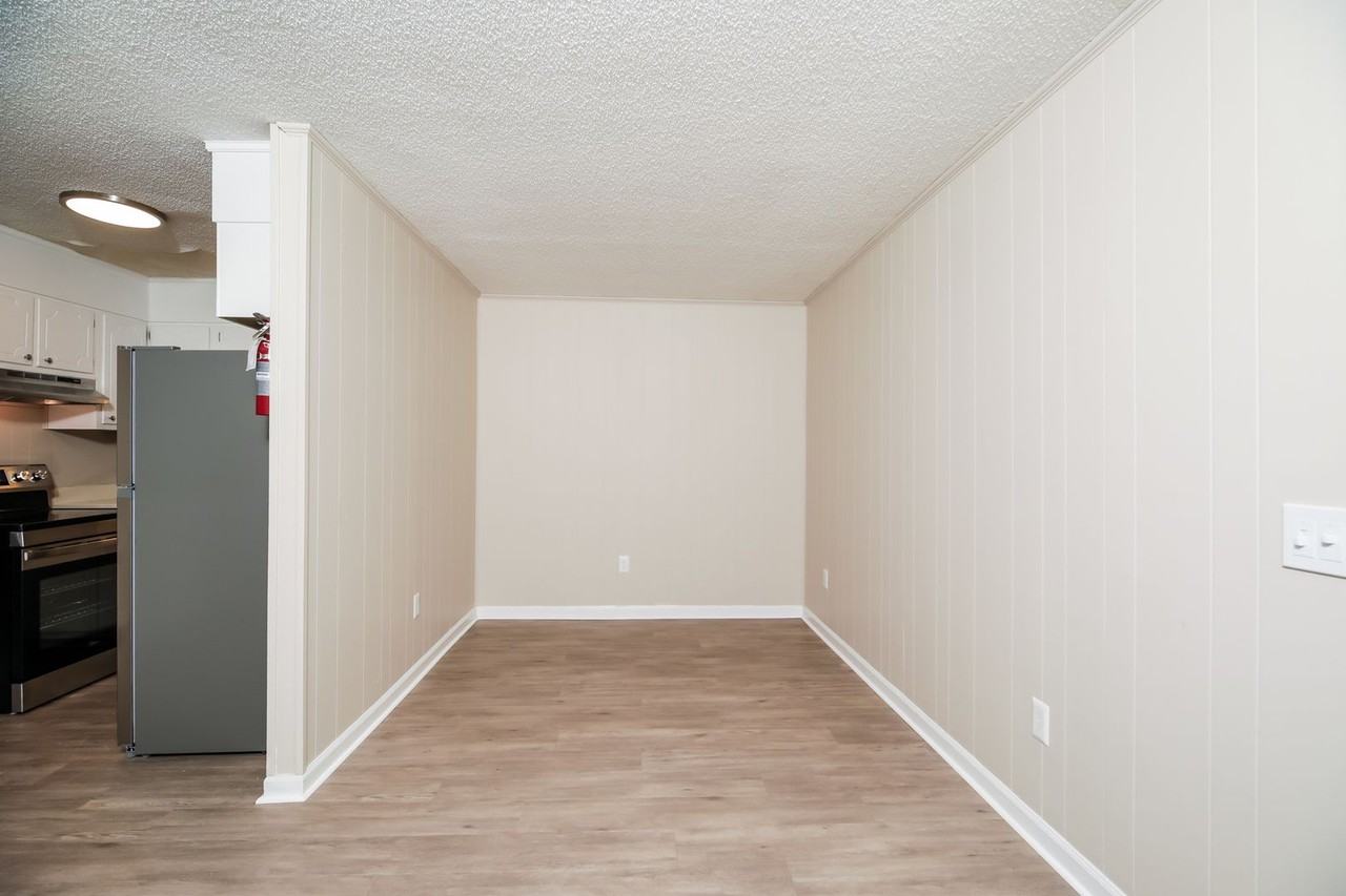 1 bed/1 bath ~ Move-in Today! - Photo 6 of 17