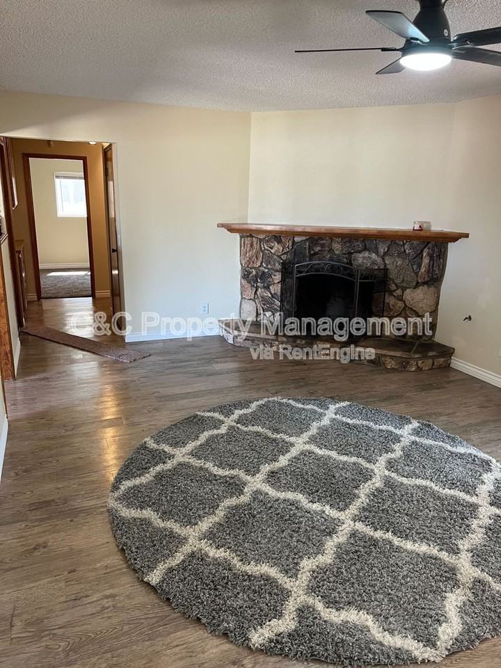 1767 Cooper St - Photo 5 of 16