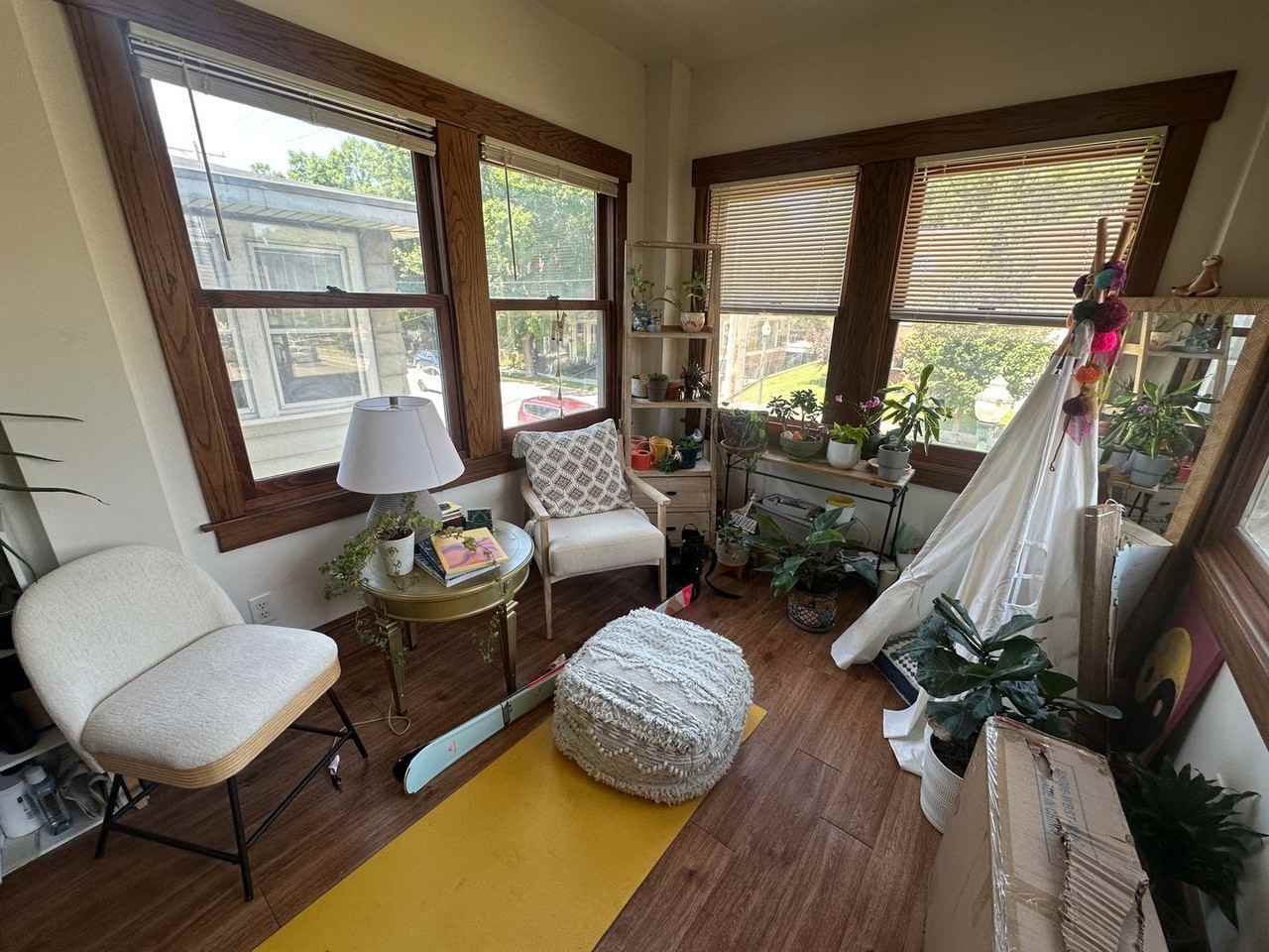 639E - Photo 4 of 40