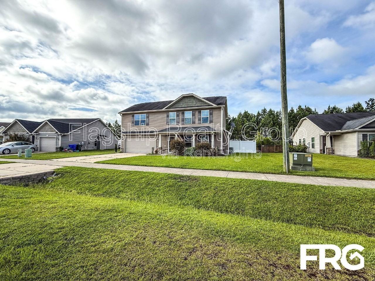 1217 Teakwood Dr - Photo 3 of 32