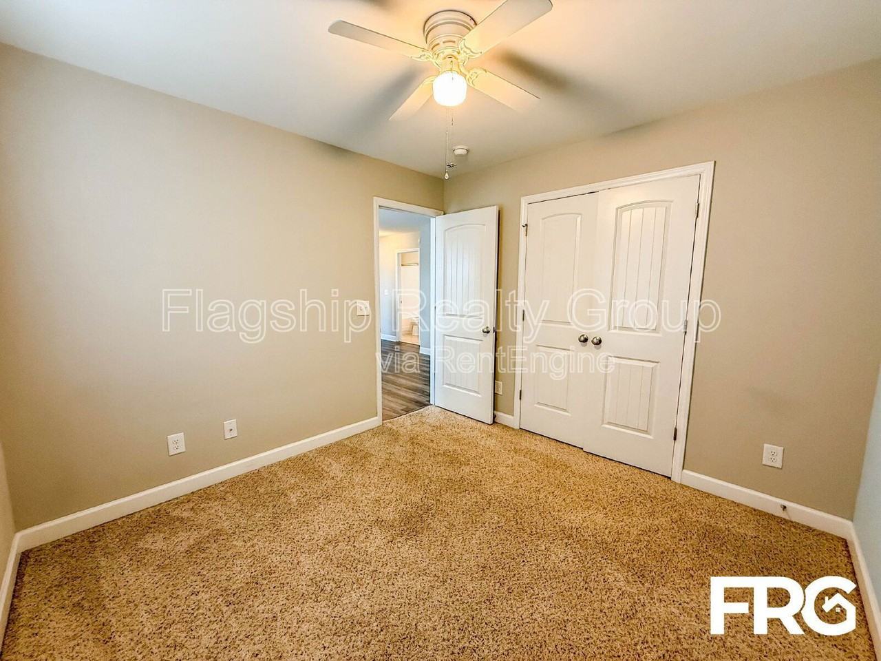 1217 Teakwood Dr - Photo 7 of 32