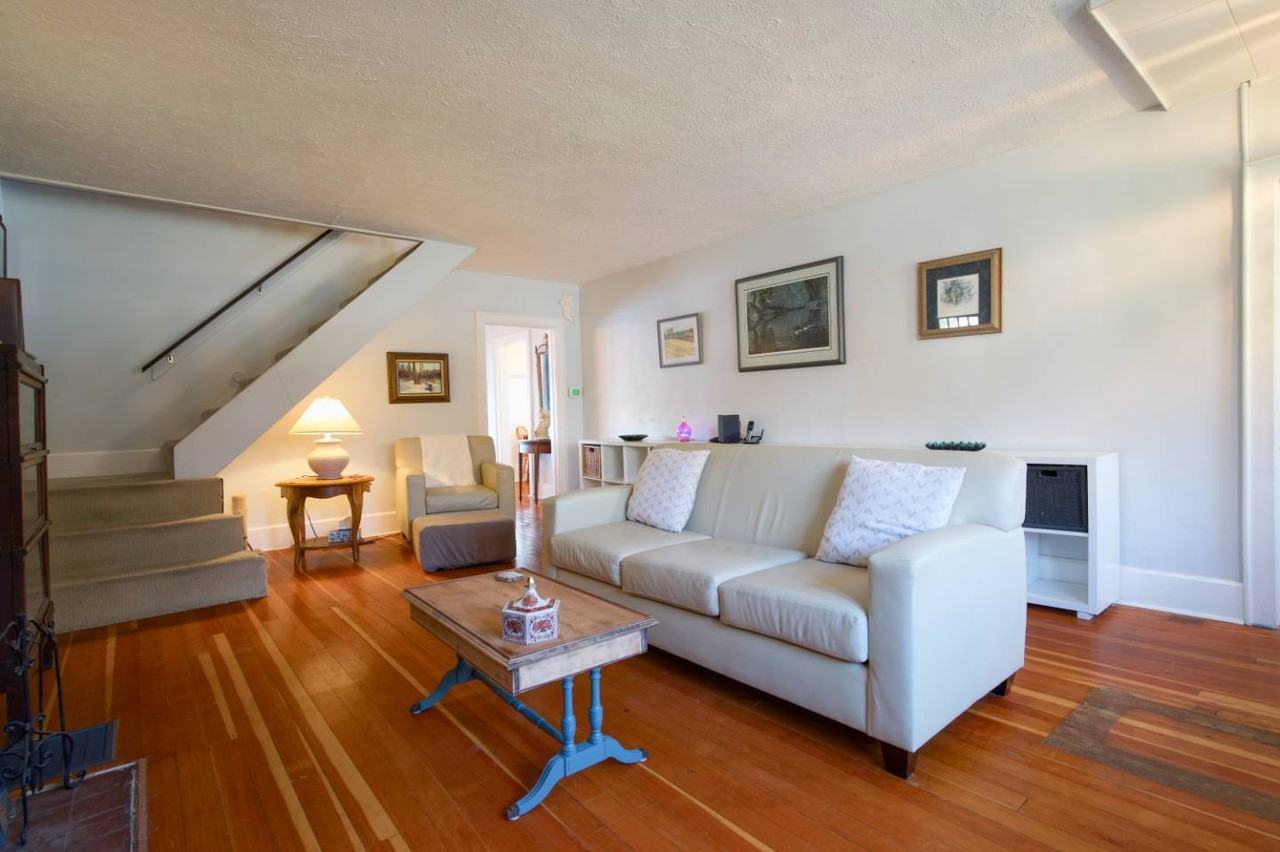 193 Queen St - Photo 3 of 38