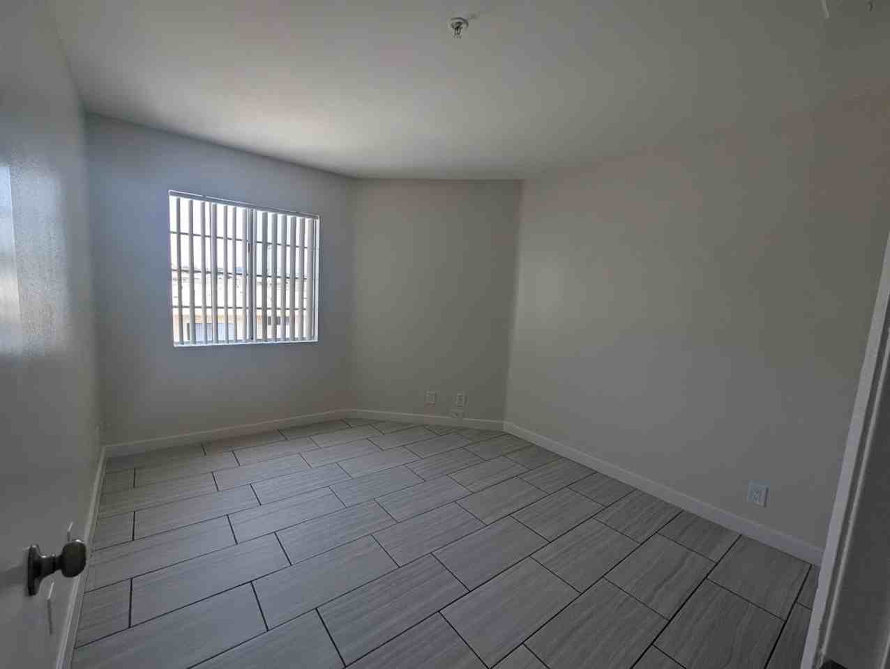 Beckwood Apartments - Photo 6 of 9