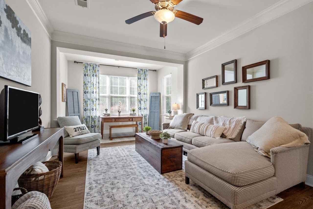 The Arbors at East Village - Photo 5 of 13