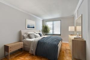 featured image of 4853 Cordell Ave