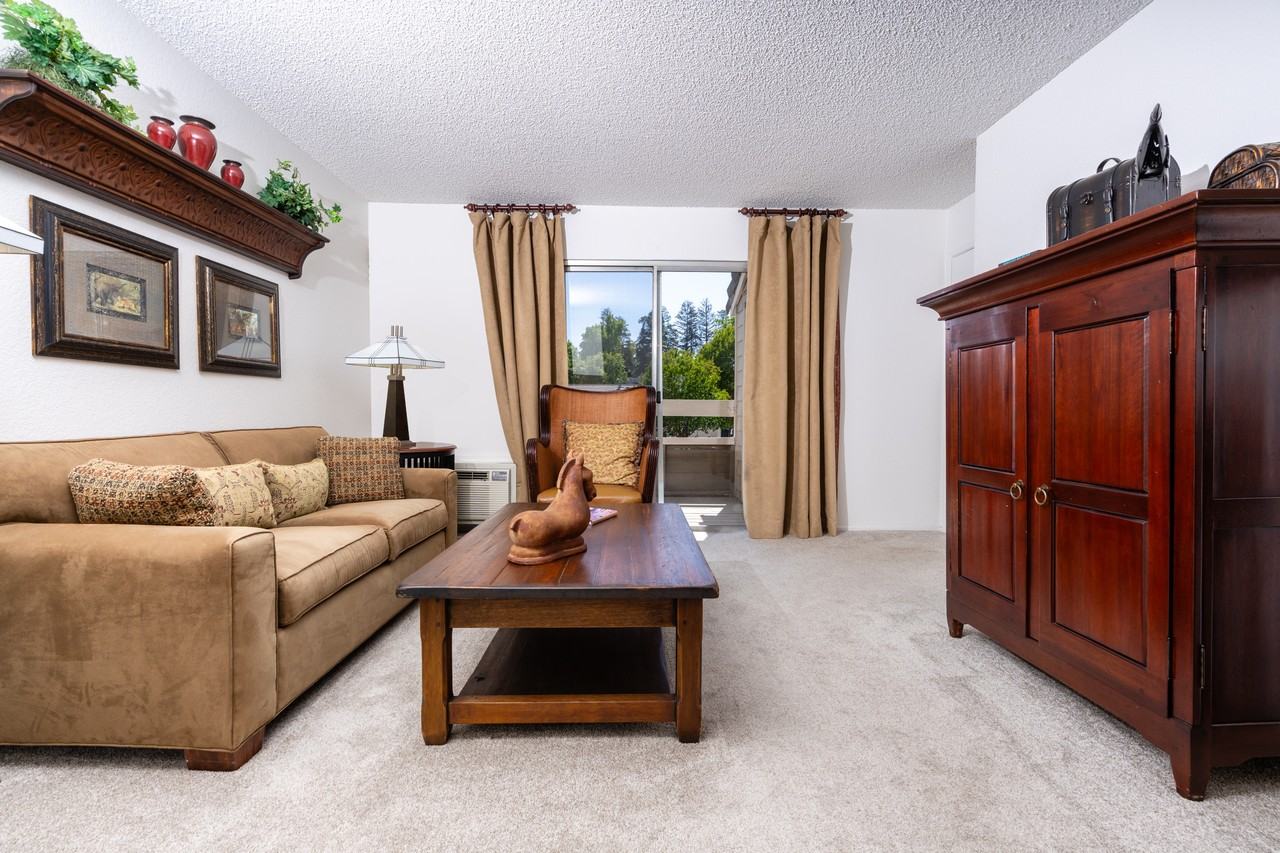 The Seasons Apartments - Photo 3 of 47