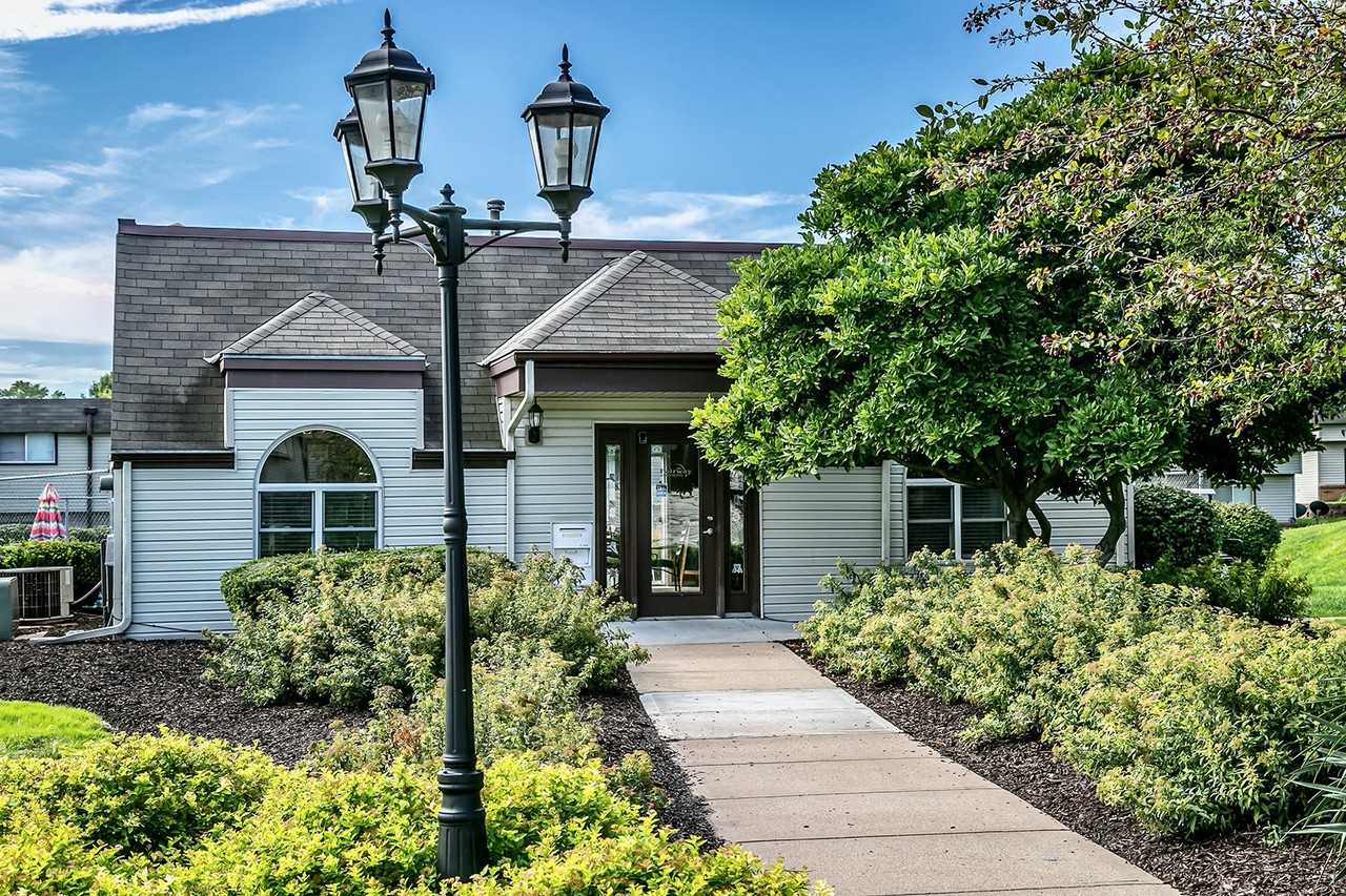 The Fairway - Photo 2 of 23