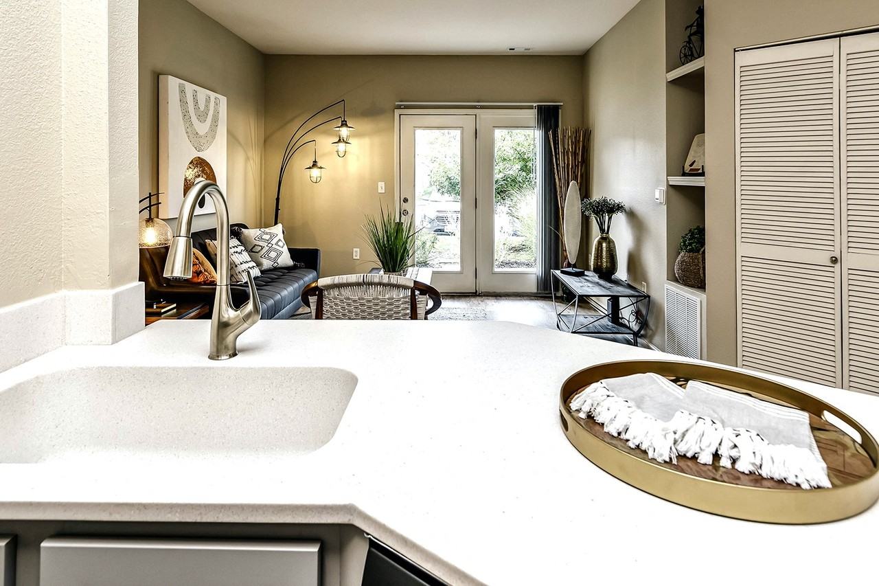 The Vue - Photo 6 of 50