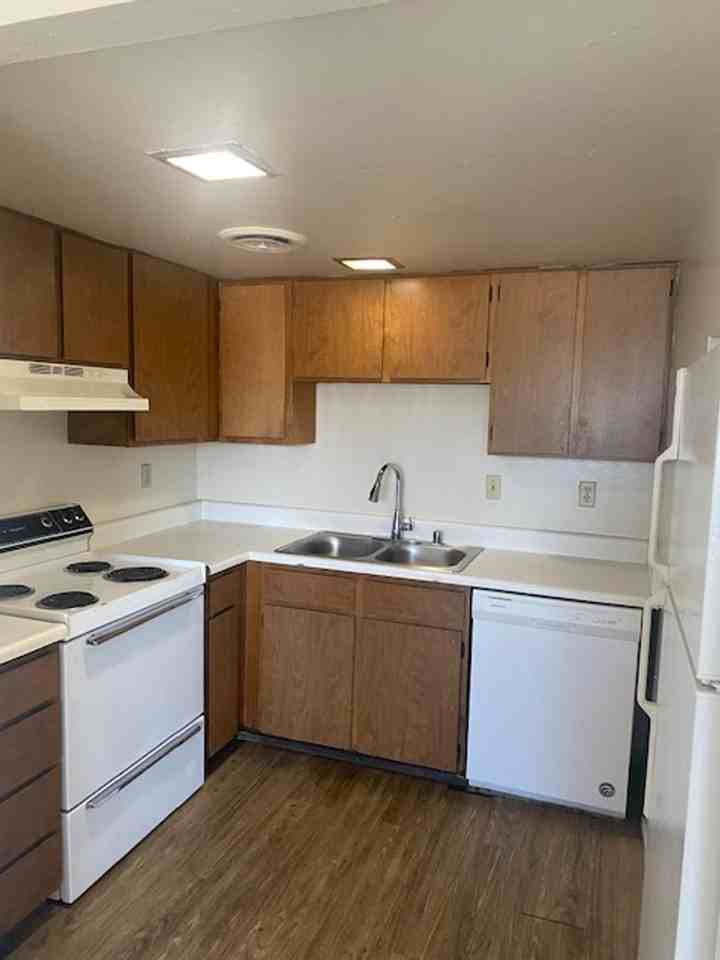 3900 El Potrero Ln #1 - Photo 5 of 10