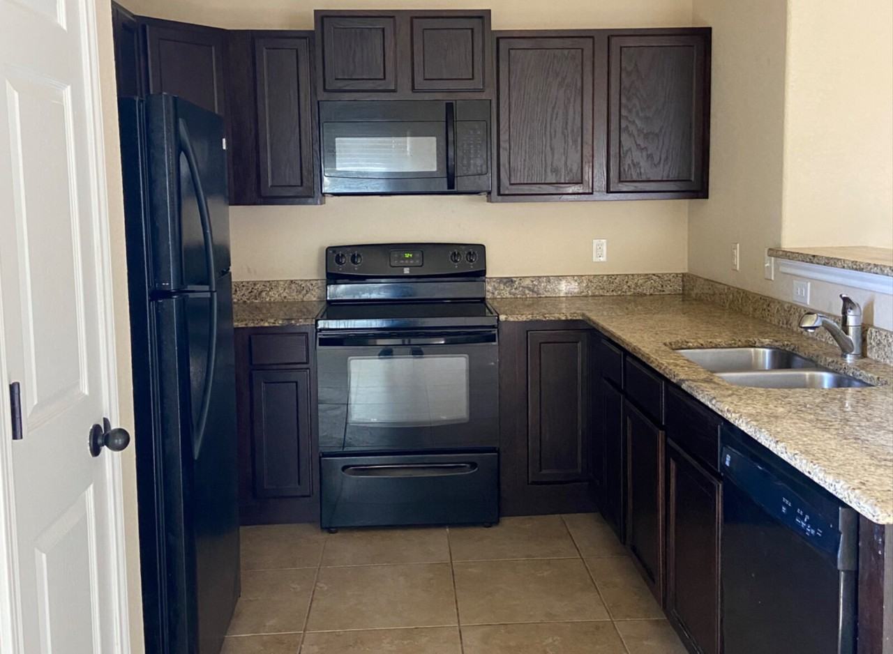 7215 Golf Way Unit 2 - Photo 5 of 20