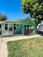 featured image of 712 Maxwell Ave