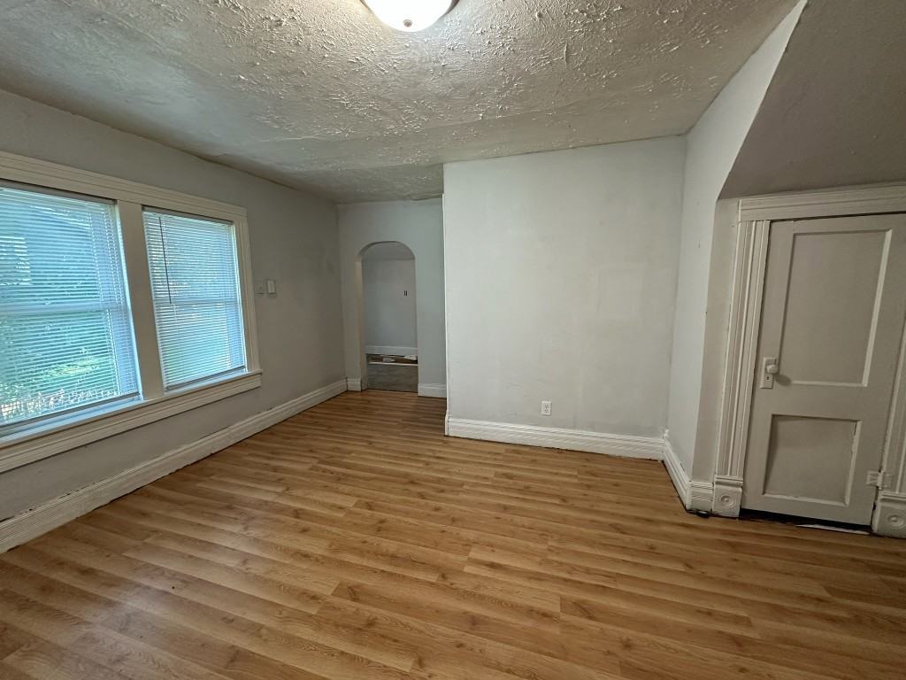 1212 S Brotherton St - Photo 3 of 12