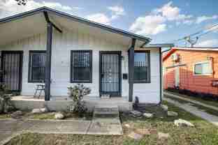 2617 W French Pl - Photo 1 of 1