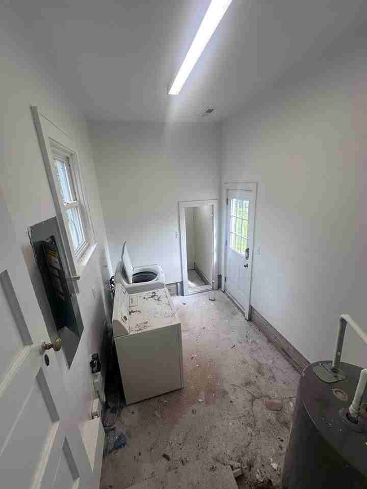 2730 Vimy Ridge Ave - Photo 7 of 11