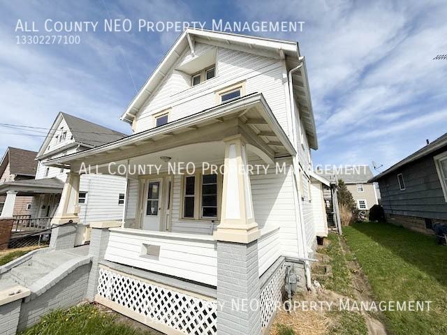 859 Brown St - Photo 2 of 18