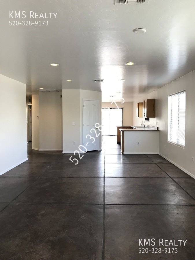 6910 S Radec Ln - Photo 3 of 23