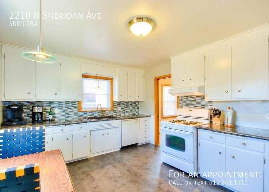 2210 Sheridan Ave N - Photo 3 of 18