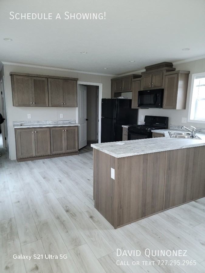 518 Murray Dr - Photo 2 of 10