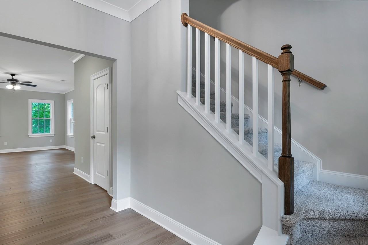 835 Blue Bird Dr #NA - Photo 3 of 16