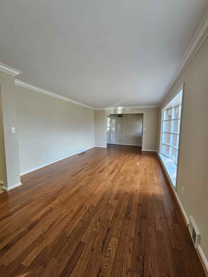 919 Craig Ave #NA - Photo 4 of 18