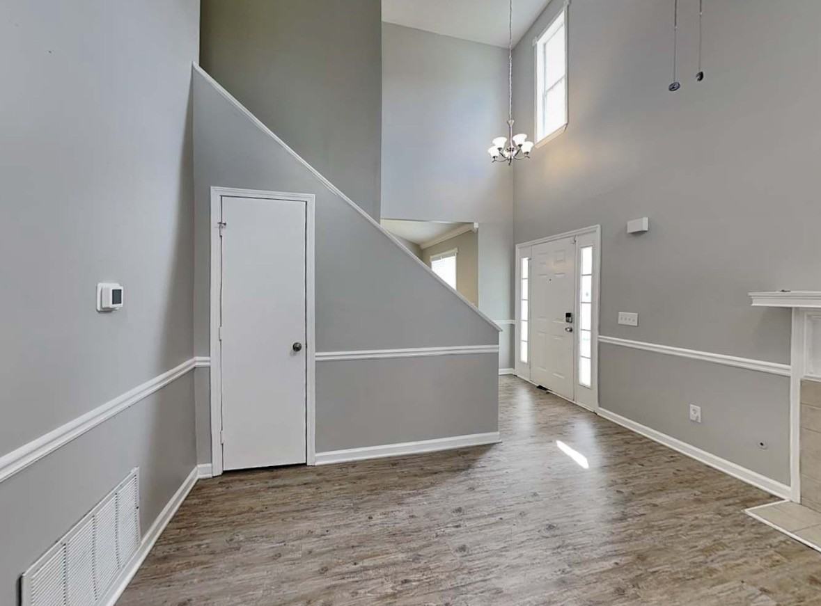 2487 E 47th Ave #1 - Photo 3 of 8