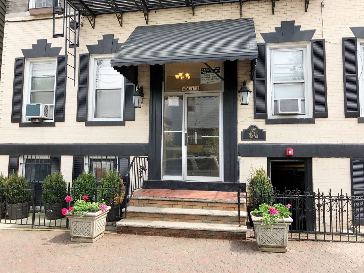 4614 Park Ave Apartments - Photo 2 of 27