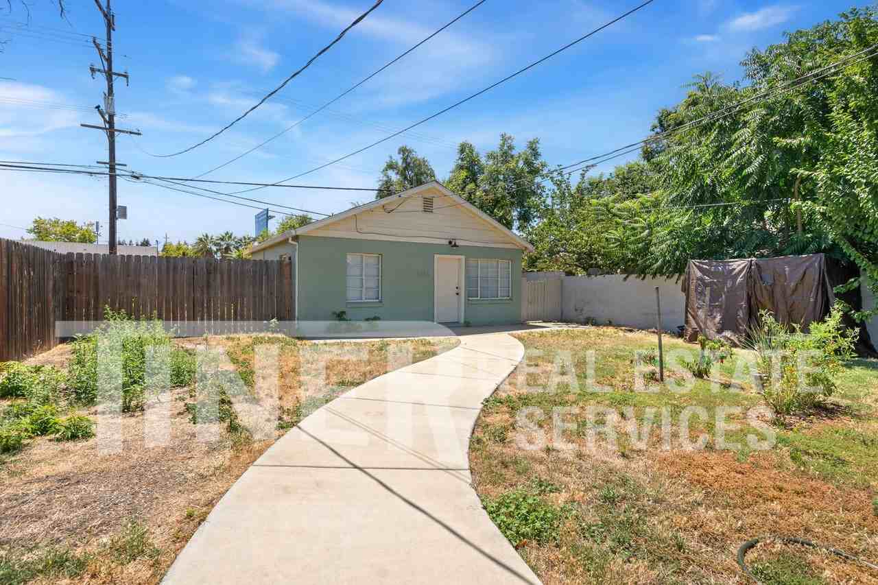 1616 El Monte Avenue - Photo 5 of 16