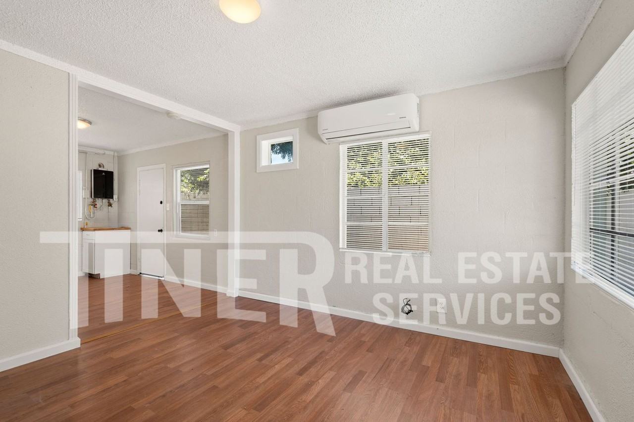 1616 El Monte Avenue - Photo 7 of 16