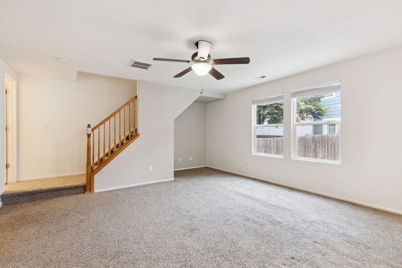 10660 Durango Place - Photo 4 of 25