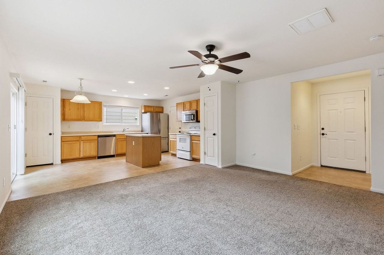 10660 Durango Place - Photo 5 of 25