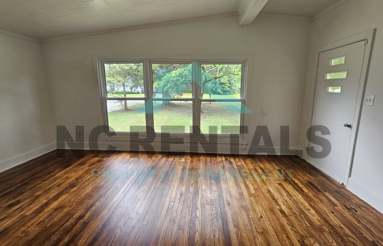 6852 Church St - Photo 3 of 31