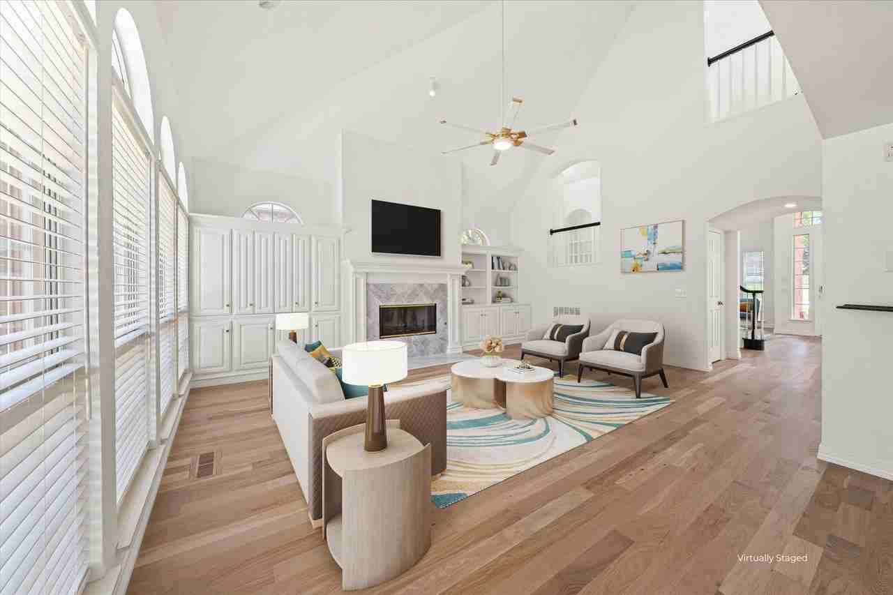 124 N Crosstimber Trl - Photo 4 of 43