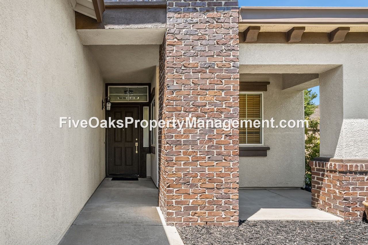 2262 Zittel Dr #1 - Photo 2 of 25